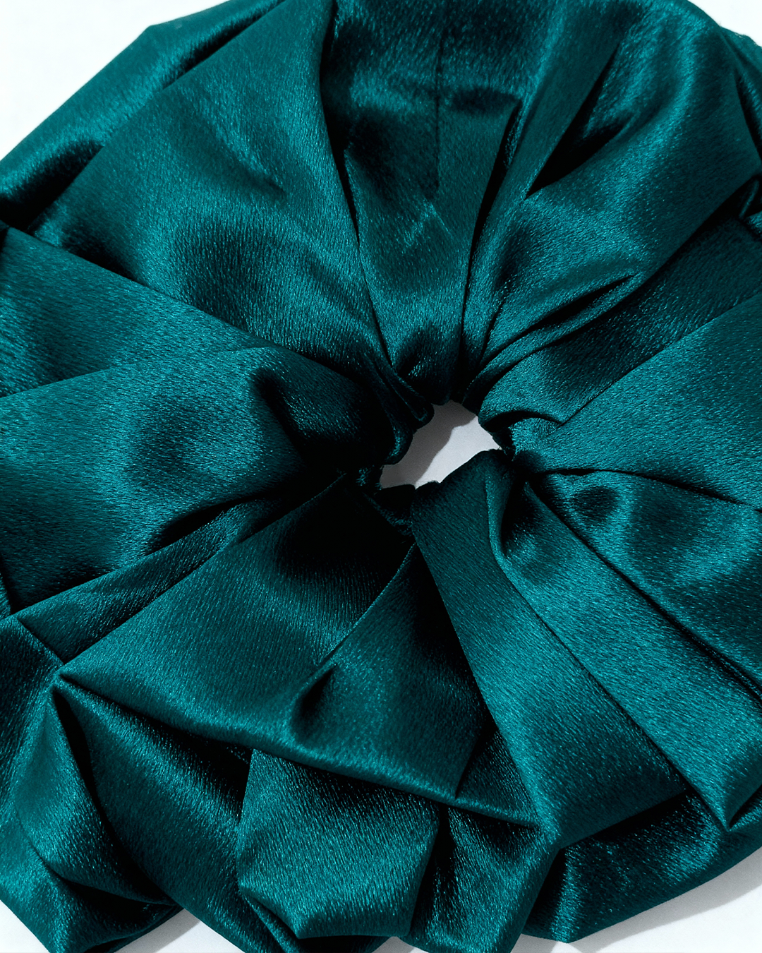 SATIN SCRUNCHIES (set of 2)