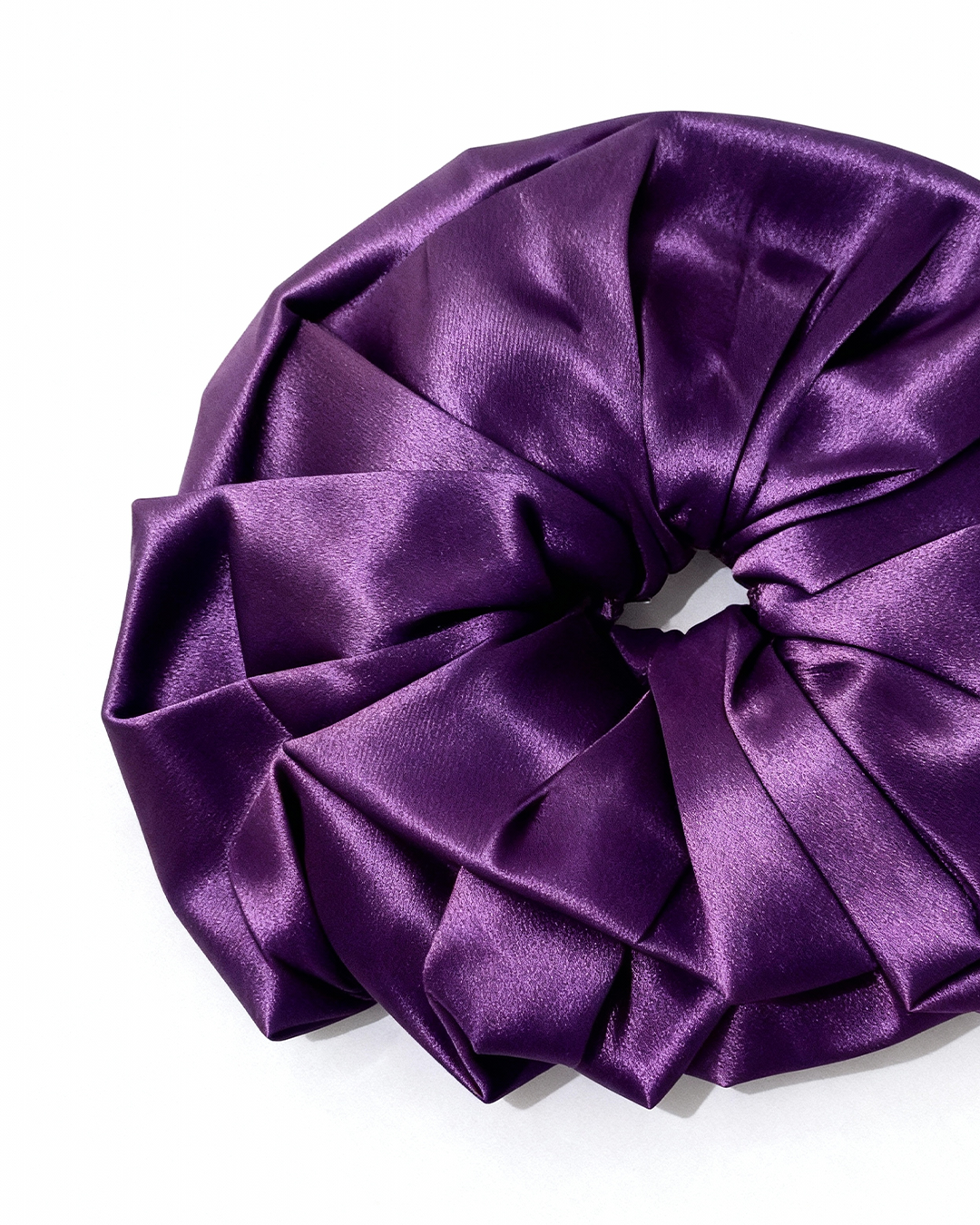 SATIN SCRUNCHIE