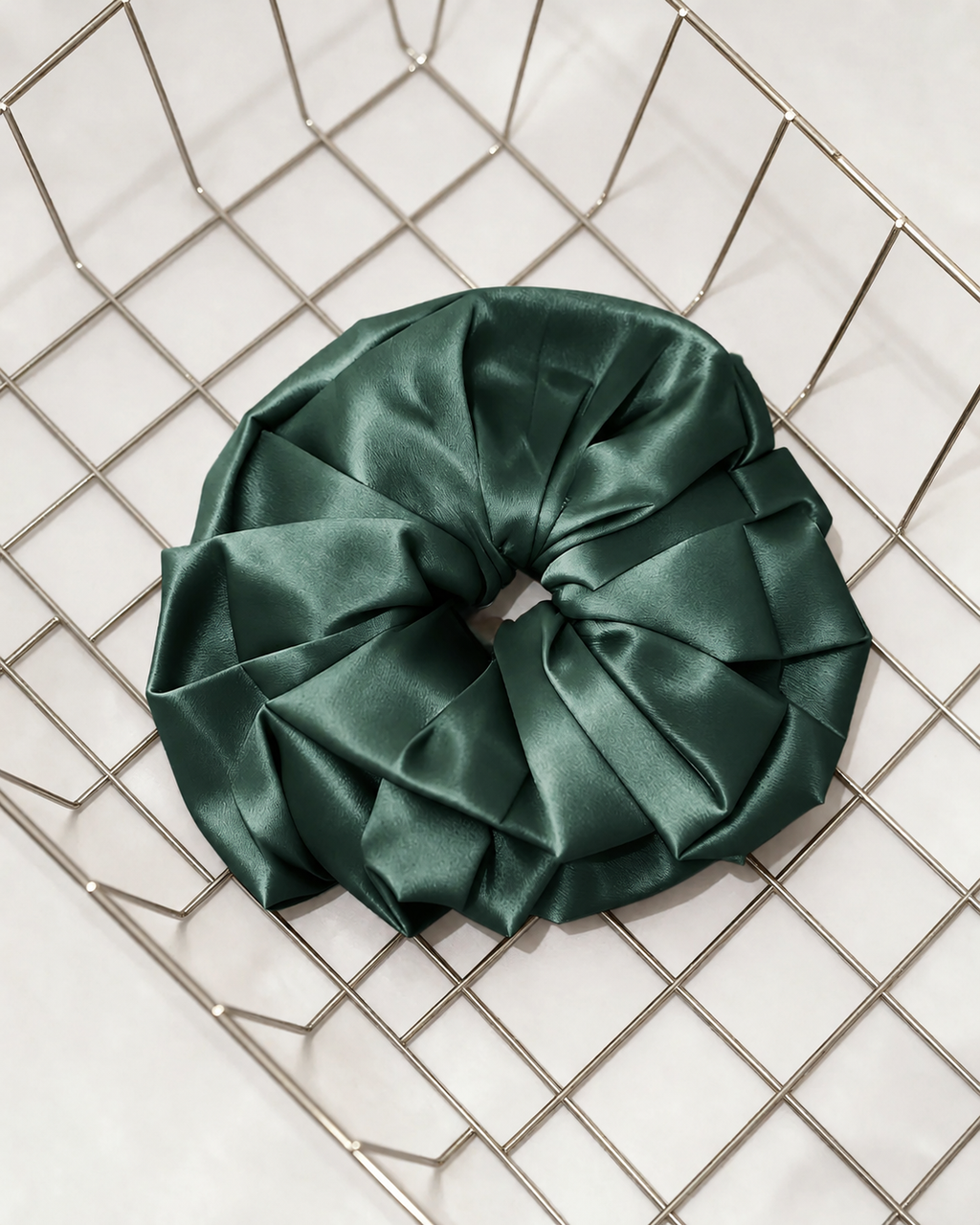 SATIN SCRUNCHIES (set of 4)